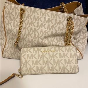 Michael Kors Purse and matching wallet